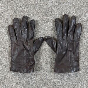 Brown gloves